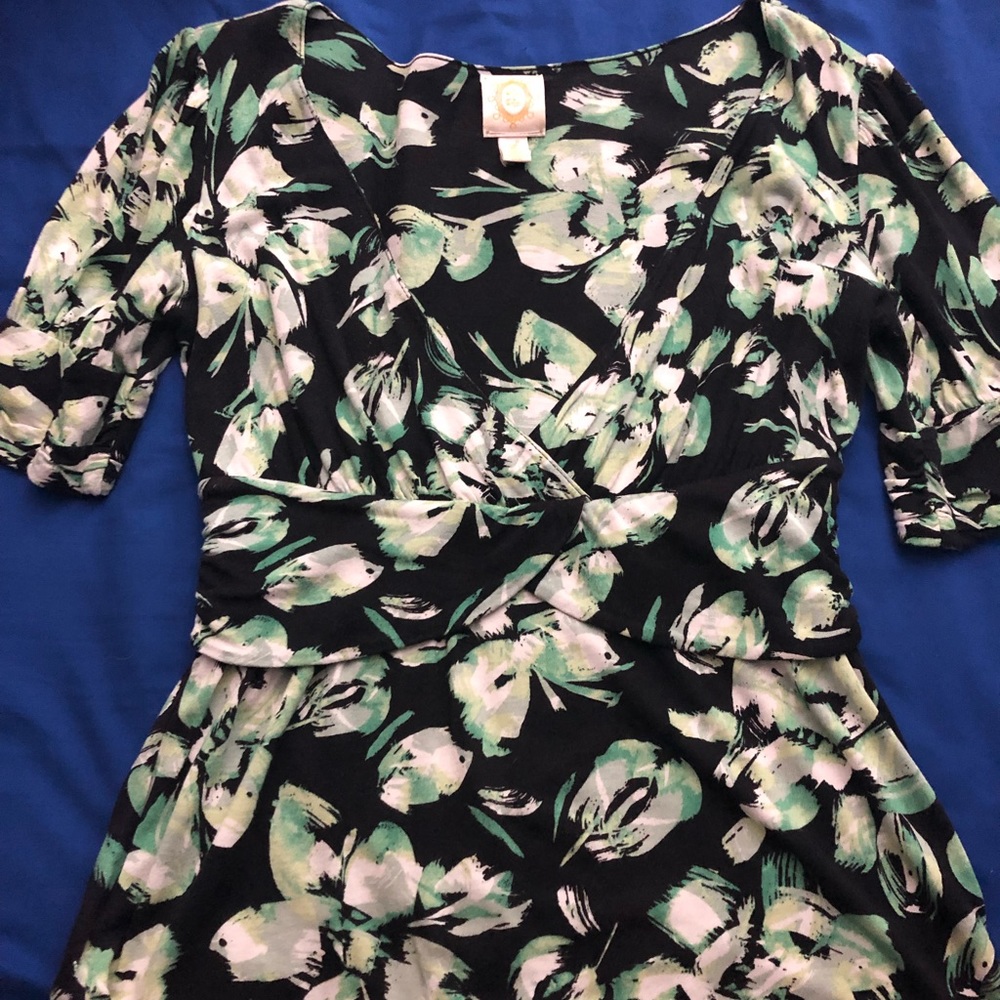 Anthropologie Ric Rac faux wrap top